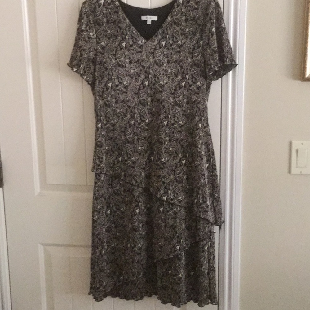 Flouncy dress!